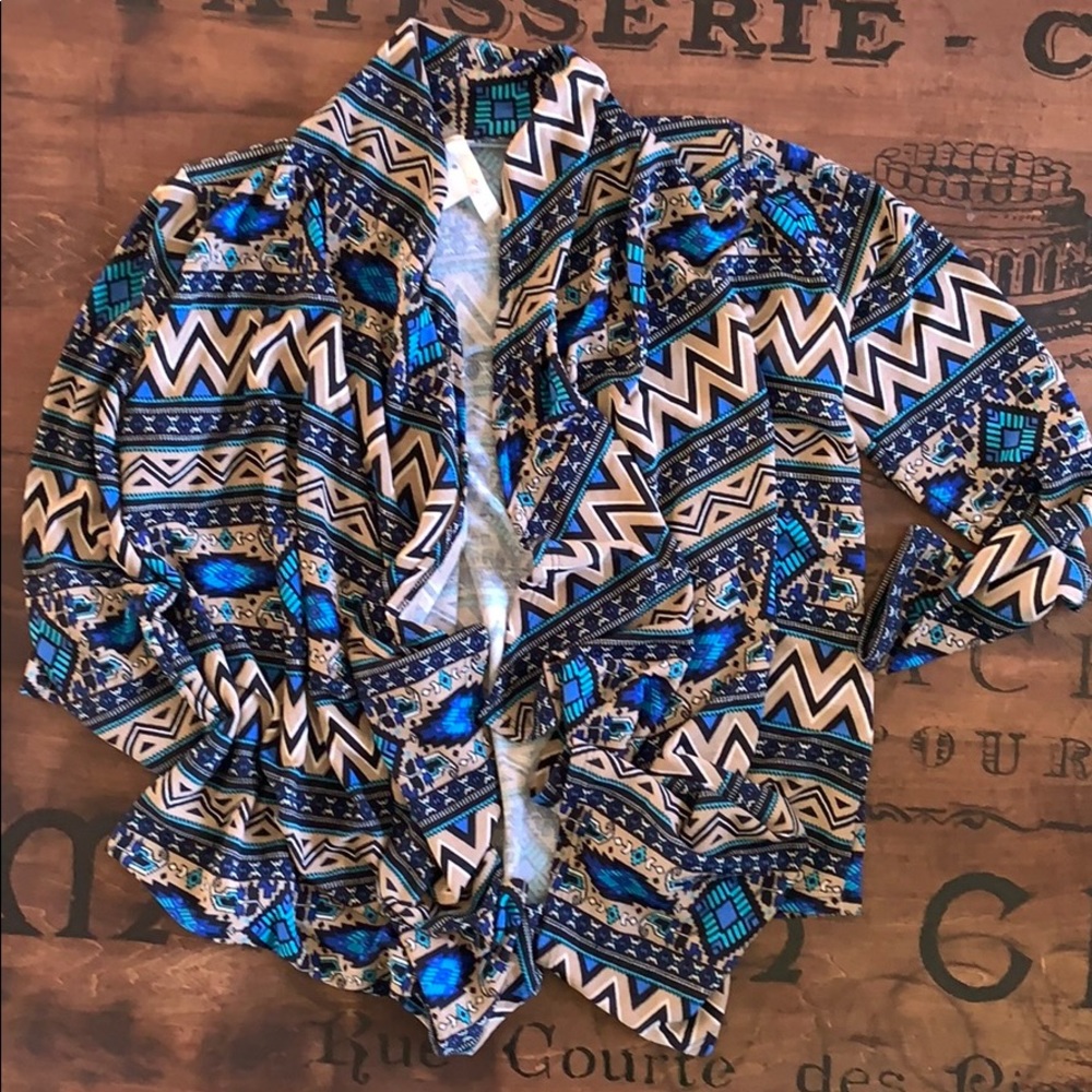 Geometric shape shawl - Picture 2 of 4